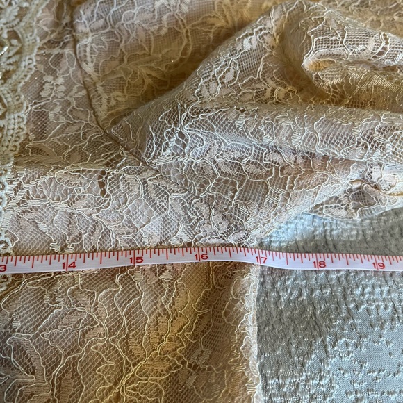 Vintage | Pearl & Embroidery Detailed Chest Cream Lace Blouse - Picture 13 of 13